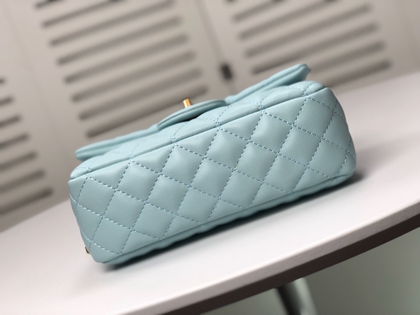 シャネルバッグ内部構造